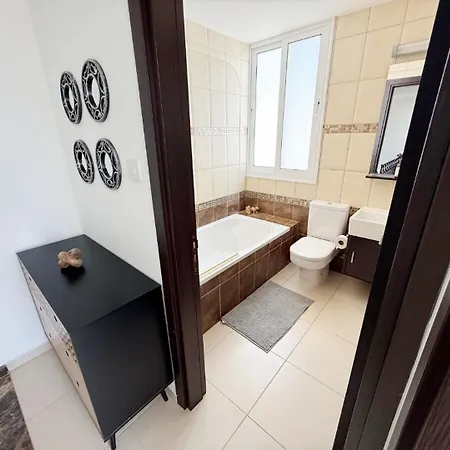 Bow * باراليمني